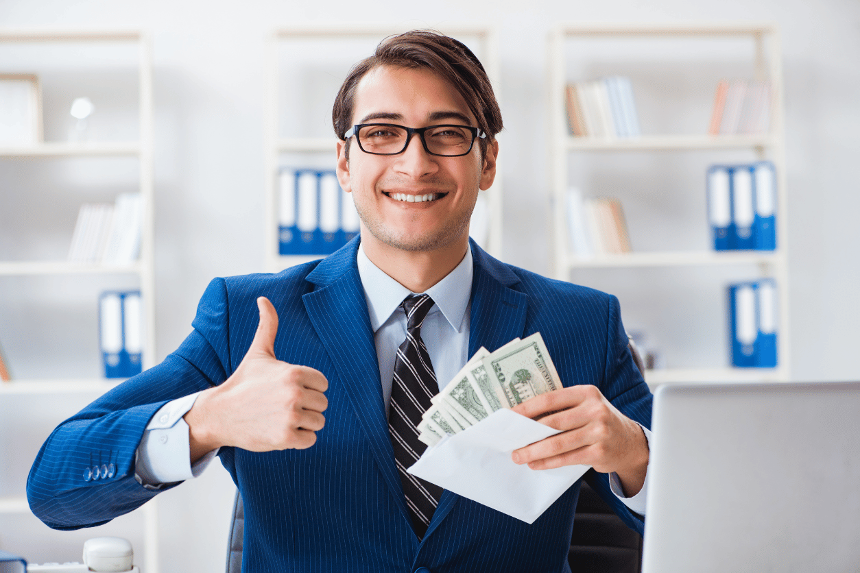 Expat Salaries: Navigating the Global Workforce