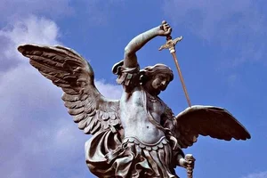 Half-Day Angels and Demons Guided Walking Tour in Rome